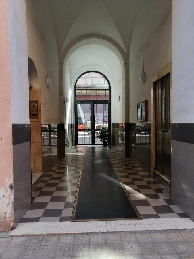 Appartamento Vicino Stazione Termini E La Sapienza Casa Buffa روما المظهر الخارجي الصورة